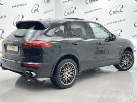 Porsche Cayenne | 1