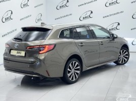 Toyota Corolla | 1