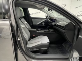 Opel Astra, 1.5 l., hatchback | 3