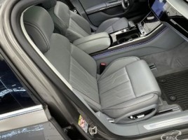 Audi A8 | 4
