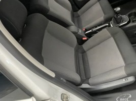 Citroen C4, 1.5 l., hatchback | 4