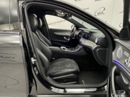 Mercedes-Benz E350 | 3