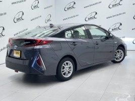 Toyota Prius | 1