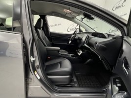 Toyota Prius | 3