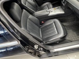 Mercedes-Benz E200 | 4