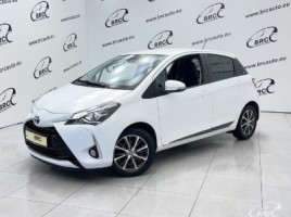 Toyota Yaris hatchback