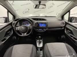Toyota Yaris, 1.5 l., hatchback | 4