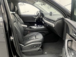 Audi Q7 | 3