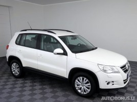 Volkswagen Tiguan внедорожник