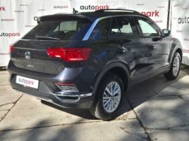 Volkswagen T-Roc | 3