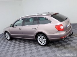 Skoda Superb, 2.0 l., universalas | 3