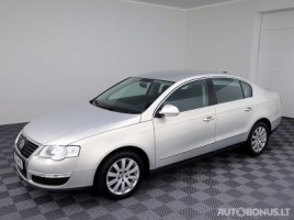 Volkswagen Passat | 1