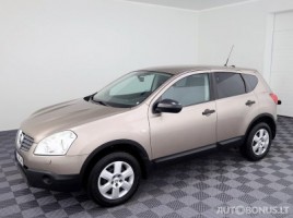 Nissan Qashqai | 1