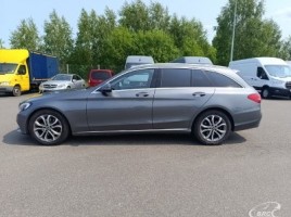 Mercedes-Benz C200 | 2