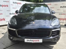 Porsche Cayenne | 1
