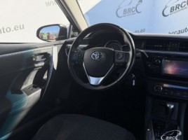 Toyota Corolla | 3