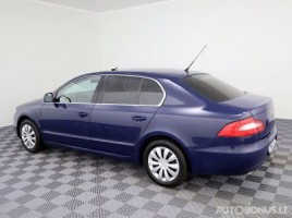 Skoda Superb, 1.8 l., saloon | 3