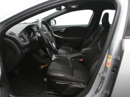 Volvo V40, 2.0 l., Хэтчбек | 3