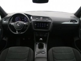Volkswagen Tiguan | 1