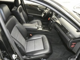 Mercedes-Benz E220 | 4