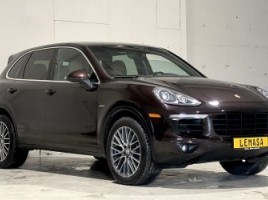 Porsche Cayenne | 1