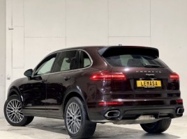 Porsche Cayenne | 4