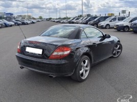 Mercedes-Benz SLK200 | 3