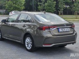 Toyota Corolla | 3