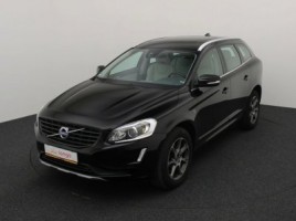 Volvo XC60 внедорожник