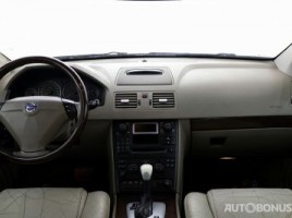 Volvo XC90 | 4