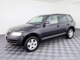 Volkswagen Touareg | 1