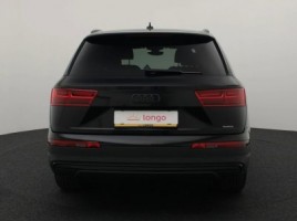 Audi Q7 | 4