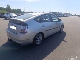 Toyota Prius, 1.5 l., hečbekas | 4