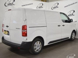 Toyota Proace | 3