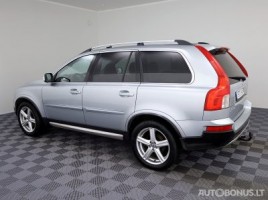 Volvo XC90 | 3