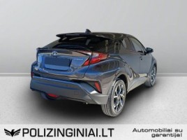Toyota C-HR | 3