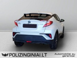 Toyota C-HR | 3