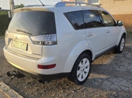 Mitsubishi Outlander | 2