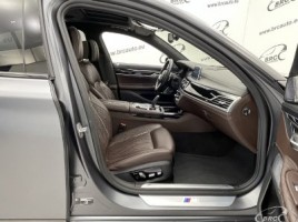 BMW 745 | 3