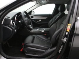 Mercedes-Benz C200 | 3