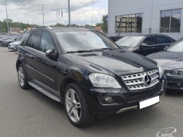 Mercedes-Benz ML320 visureigis