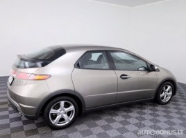 Honda Civic, 1.8 l., hatchback | 2