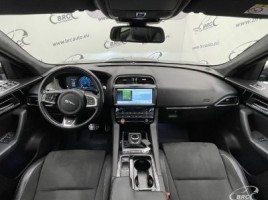 Jaguar F-Pace, 3.0 l., cross-country | 2