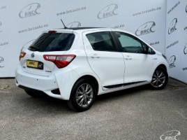 Toyota Yaris, 1.5 l., Хэтчбек | 1