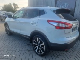 Nissan Qashqai, 1.6 l., Внедорожник | 1
