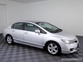 Honda Civic sedanas