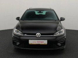 Volkswagen Golf | 2