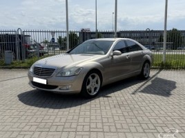 Mercedes-Benz S500 седан