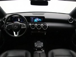 Mercedes-Benz CLA180 | 1