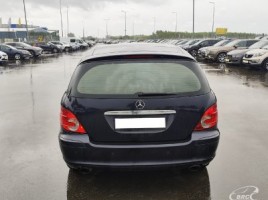 Mercedes-Benz R320 | 4